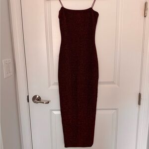 Elegant Burgundy Spaghetti Strap Dress